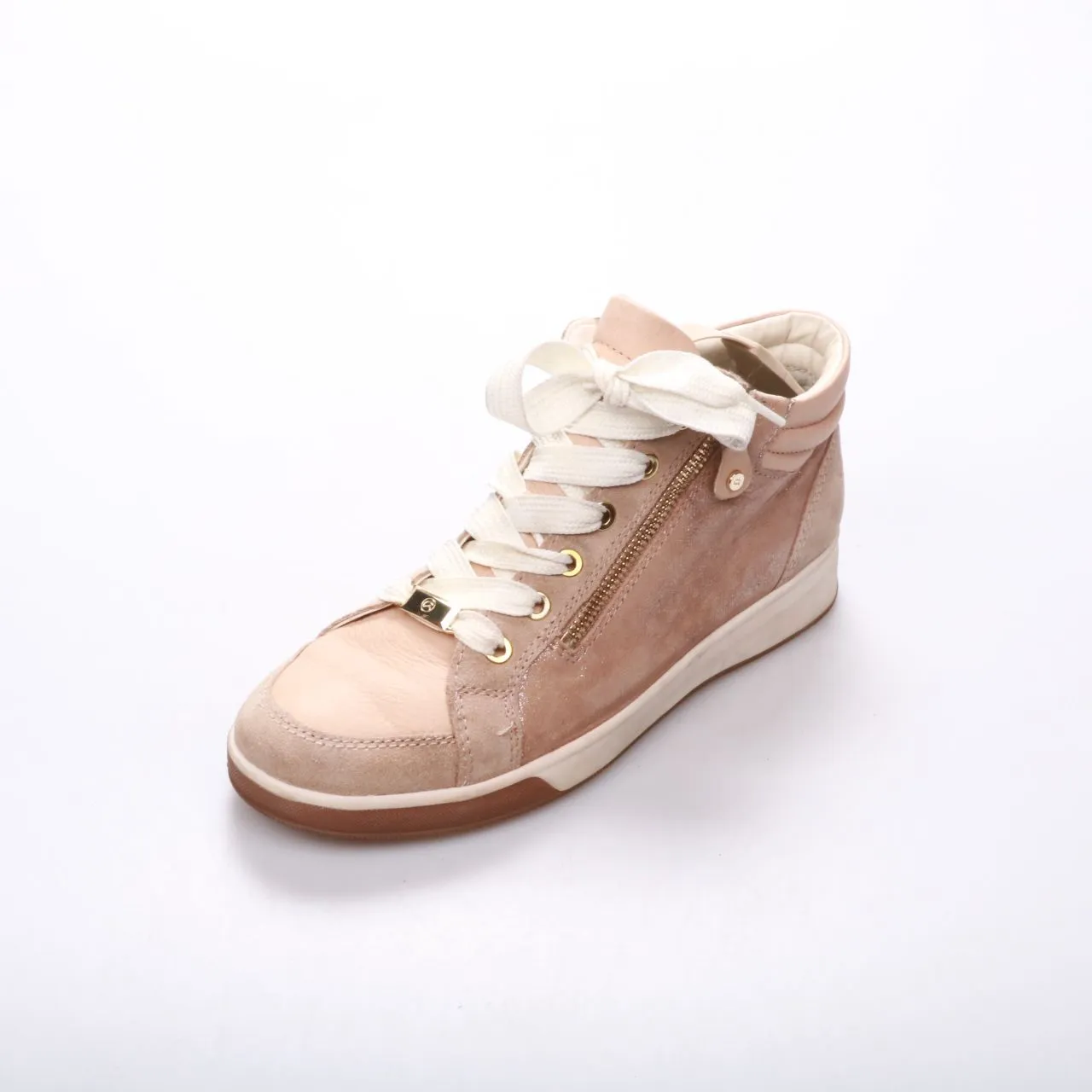 кроссовки ara