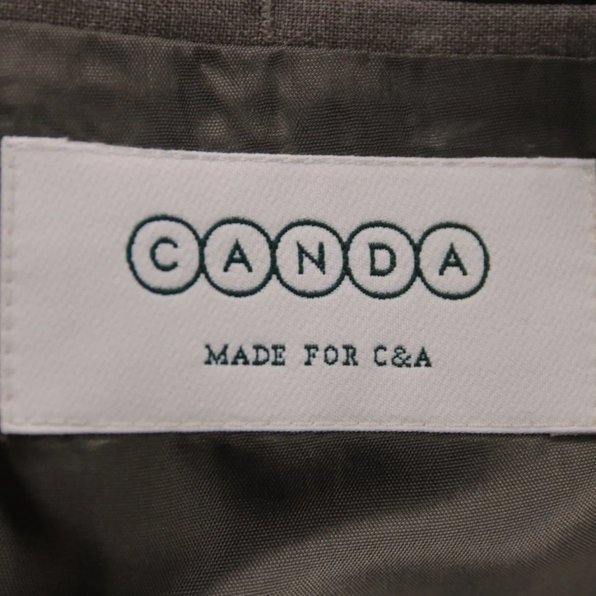 костюм Canda